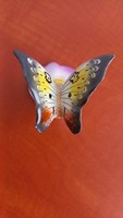 Hollóházi kézzel festett porcelán pillangó, jelzett, szignózott, hibátlan, 5 X 5,5 cm