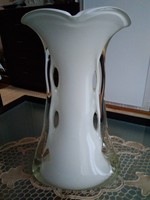 Art deco huta glass vase in white with an openwork pattern on the side and a transparent edge!