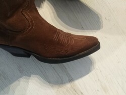 Női cowboy csizma / velúr  -  39, - 40.