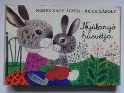 Noble Ágnes: Easter of the Lady Rabbit - old Leporello storybook with drawings by Károly Reich