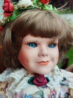 Allerton Dolls Daniella porcelán baba