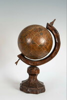 XVIII. századi földgömb modell - XX. század első fele