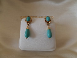 18K gold earrings with a pair of turquoises
