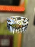 Shiny silver ring