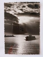 Régi képeslap Balaton fotó levelezőlap hajó este