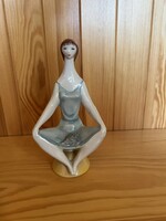 Zsolnay figura