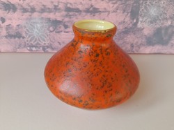 Retro pond head vase