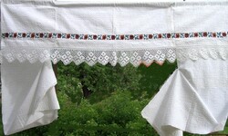Transylvanian woven curtain
