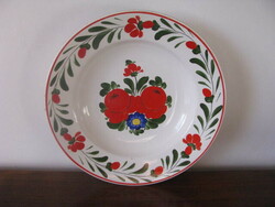 Old rose wall plate