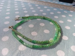 Genuine faceted emerald pearl string 45 cm zambia