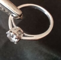 Silver ring with zirconia, approx. 2 G.