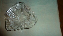 Amorf alakú különleges kristályüveg hamutartó