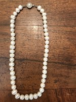 Pearl necklace