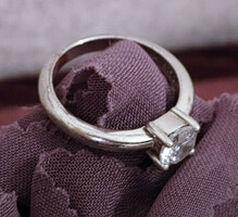 Beautiful Italian ti sento brand sterling silver ring with zirconia