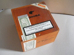 Cohiba fából készült szivaros doboz