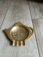 Interesting old copper ashtray (12.5x11.5 cm)