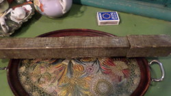 Kb 27 cm-es , régi mustfokmérő, szép állapotban , eredeti dobozával . Nem tudom működik-e .