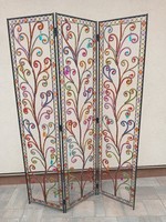 Screen decorated with oriental style pearls. Negotiable.
