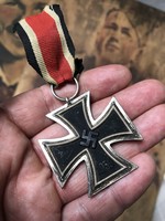 2Vh German Iron Cross ll division, original