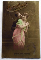 Antik Újévi üdvözlő romantikus színezett fotó képeslap domború betűkkel