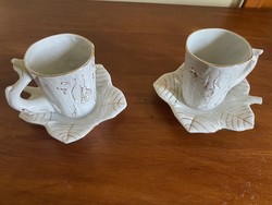 White and gold porcelain cups (cup + base)