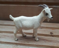 Schleich goat figurine farm world