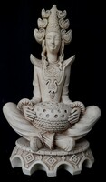 Dt/250 – blessed green tara resin statue