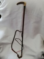 Leather driving whip, 1902, marked iabe with antler handle