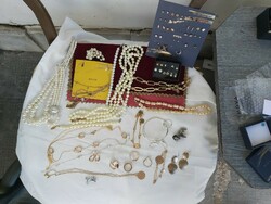 Jewelry package