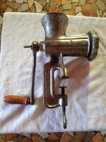 Old used meat grinder No. 8
