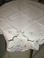 Beautiful vintage floral rosette tablecloth