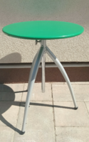 Design folding table with adjustable height is negotiable