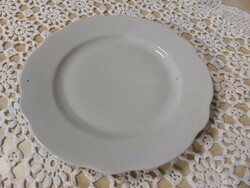Zsolnay 1 white flat plate + 1 deep plate