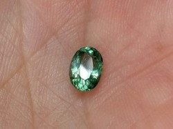 Real, 100% natural forest green apatite gemstone 0.70 ct (vsi) value: HUF 28,900!