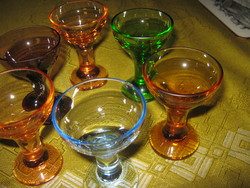 Art deco színes likörös üveg pohár 6 db