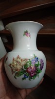 The old Herend flower pattern vase is 14.5 cm high.