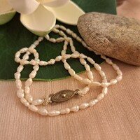 Antique cultured pearl necklace.