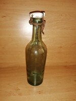Régi kis méretű zöld csatos üveg, palack (38/d)