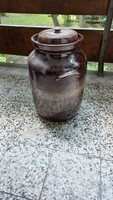 Sauerkraut ripening ceramic pot