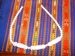 Régi cseh opálüveg nyaklánc 43  cm