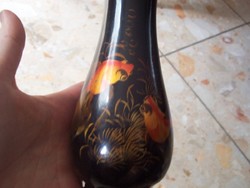 Painted Chinese lacquer vase