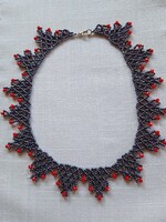 Hematite-red necklace