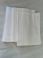 High quality white damask single bed cover with 2 large pillows, new condition