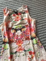H&m women's floral skirt for sale!