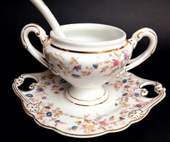 Régi gyönyörű porcelán szószos  csésze, asztaílkozép kínáló kanállal