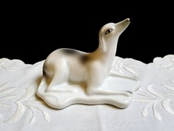 Iris Cluj Art Deco porcelán fekvő kutya 10 cm