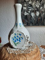 Porcelán váza / XX.szd második fele, véleményem szerint, olasz manofaktura munkája