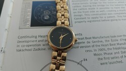 (K) beautiful fashions women's watch (Swiss)