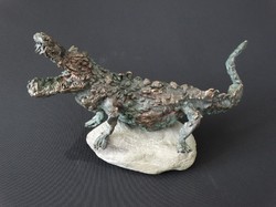 Ernő Tóth - crocodile bronze small sculpture