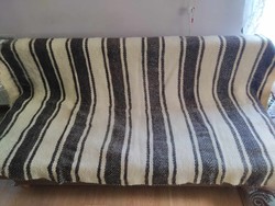Erdélyi, kézzel készült gyapjú ágytakaró, cserge, 1970-es évekből, méret: 2,20 m x 1,30 m